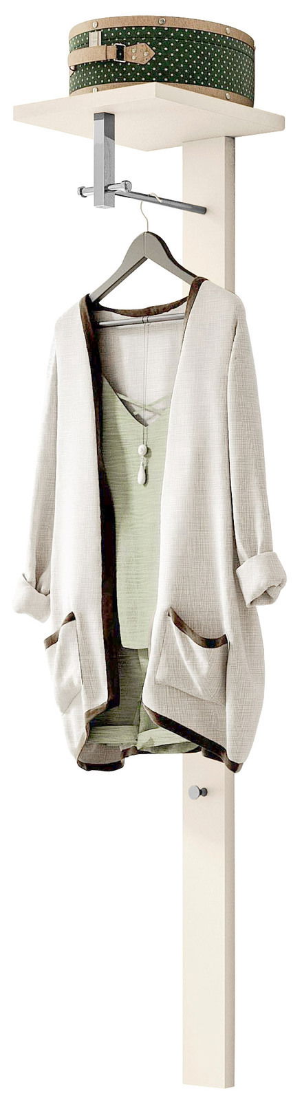 Garderobe mit Hutablage, Kleiderbügel und hängendem Mantel, seitliche Perspektive