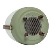 Unteransicht eines grünen Lite-up Play JBL Petroleum Lautsprechers mit Holzfüßen und Tragegriff.