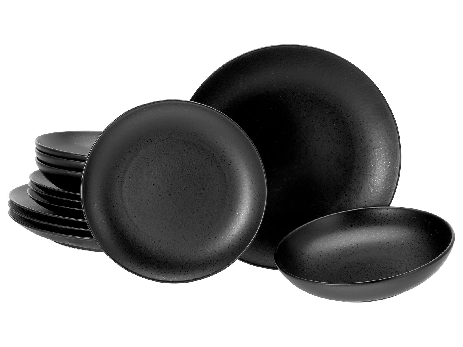 Creatable Tellerset 12-tlg MAGIC BLACK Schwarzes, mattes Geschirrset aus Keramik mit Speckle-Optik: mehrere Teller und eine Schale, leicht schräg von vorn auf weißem Hintergrund fotografiert.