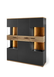 Modernes Highboard in dunklem Grau mit Holzakzenten, frontal betrachtet.