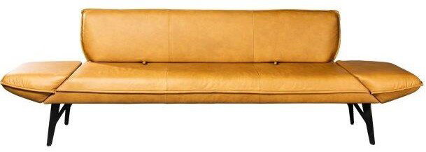 Modernes, senfgelbes Ledersofa mit schwarzen Beinen, frontal betrachtet.