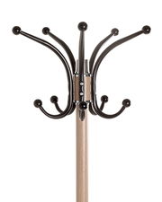 Nahaufnahme eines Garderobenständers mit mehreren schwarzen Haken, die von einem Holzstab ausgehen, aus der Vorderansicht.