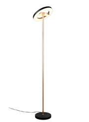 Moderne LED-vloerlamp met ringvormige kap, zwarte voet en roségouden staander, productfoto vanuit licht schuin vooraanzicht op witte achtergrond