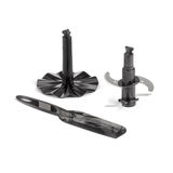 Verschiedene Aufsätze eines Akku-Multizerkleinerers aus schwarzem Material, aus der Vogelperspektive fotografiert.