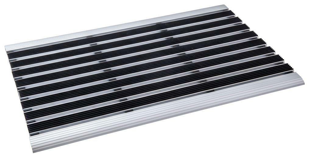 Fußmatte aus Aluminium und Gummi, perspektivisch von oben fotografiert, ca. 40x60 cm