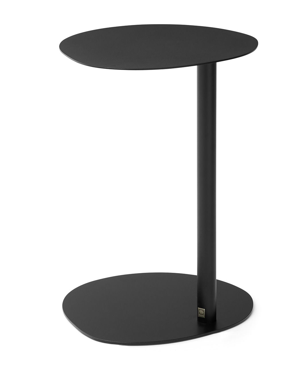 Schwarzer Beistelltisch mit ovaler Tischplatte und Basis, seitliche Perspektive