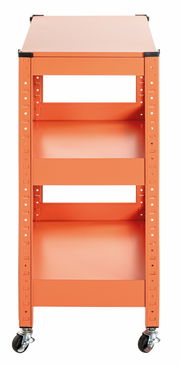 Vorderansicht eines orangefarbenen Servierwagens mit Rollen und zwei Regalböden.