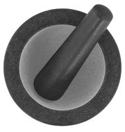 Ansicht von oben auf einen schwarzen Mörser mit Stößel, 14,5 cm Durchmesser.