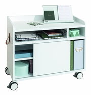 Weißer Caddy Container mit mehreren Fächern und Rollen, seitliche Perspektive