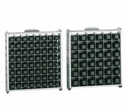 Zwei Pommes-Frites-Schneider-Einsätze aus Metall, frontal abgebildet, mit quadratischen Gittern zur Herstellung von gleichmäßigen Pommes-Frites.