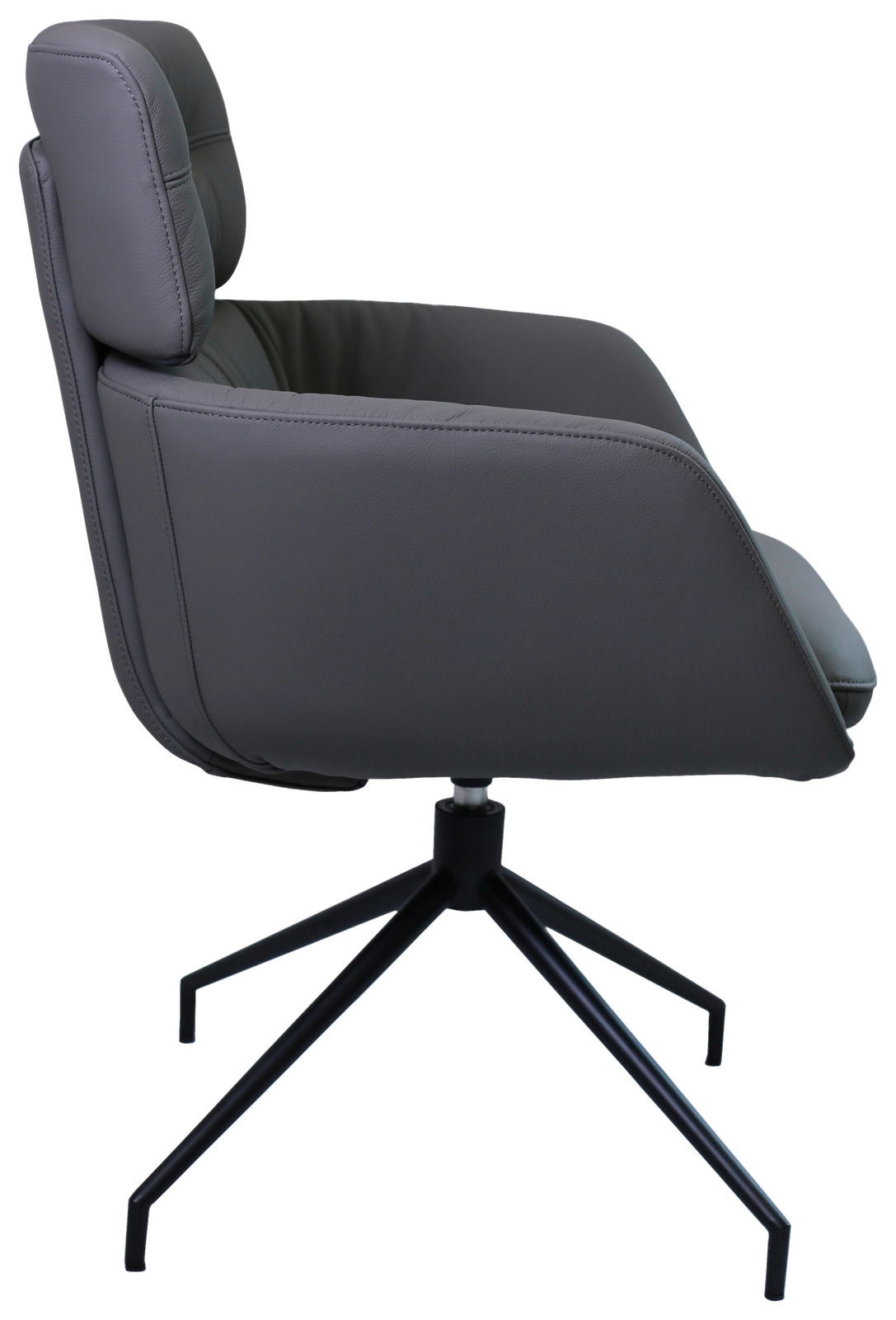 Grauer Armlehnstuhl mit schwarzem Metallgestell, seitliche Perspektive