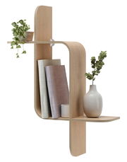 Modernes Wandregal aus Holz mit geschwungenem Design, dekoriert mit Pflanzen und Büchern, seitliche Perspektive.