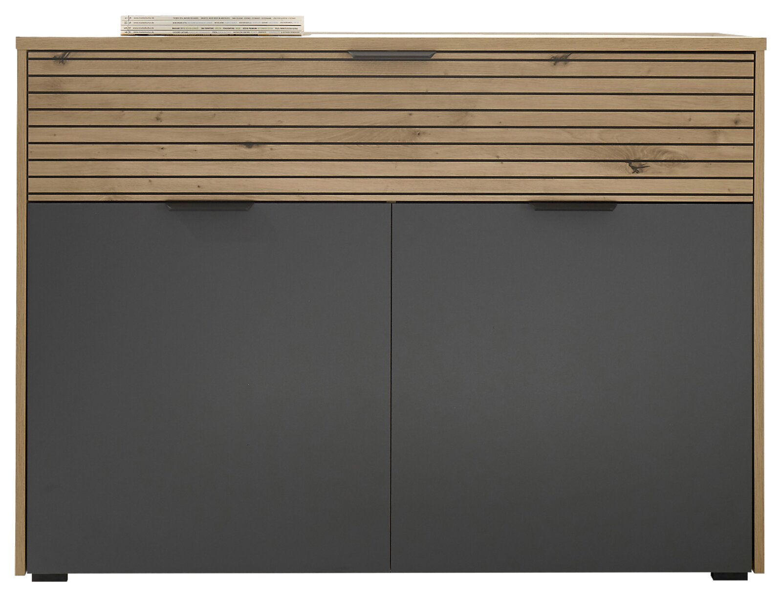 Moderne Kommode mit Holz- und Grautönen, frontale Ansicht