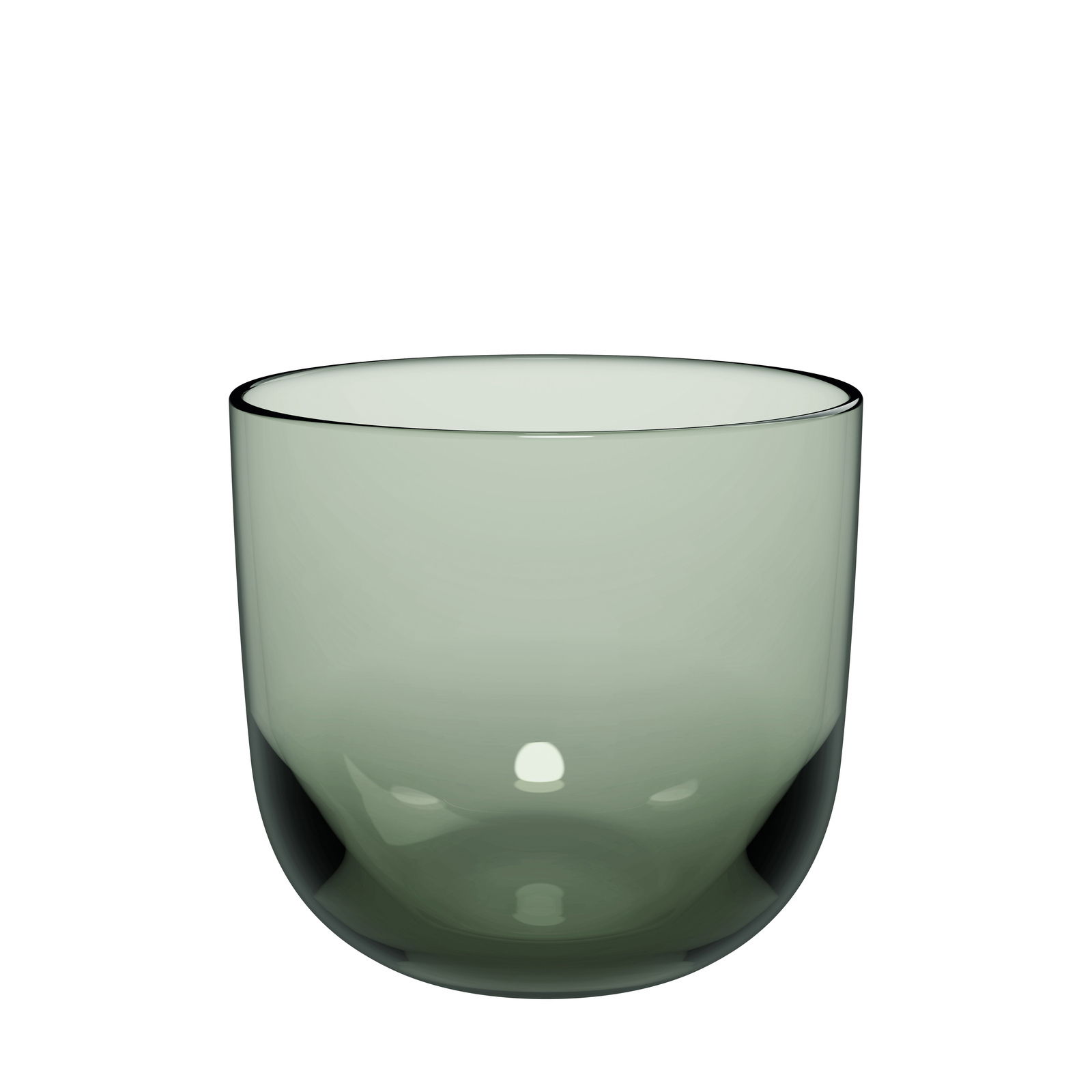 Grünes Wasserglas in Nahaufnahme, seitliche Perspektive