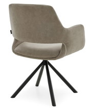 Achterkant van een moderne fauteuil met een zwart metalen frame en een beige bekleding.
