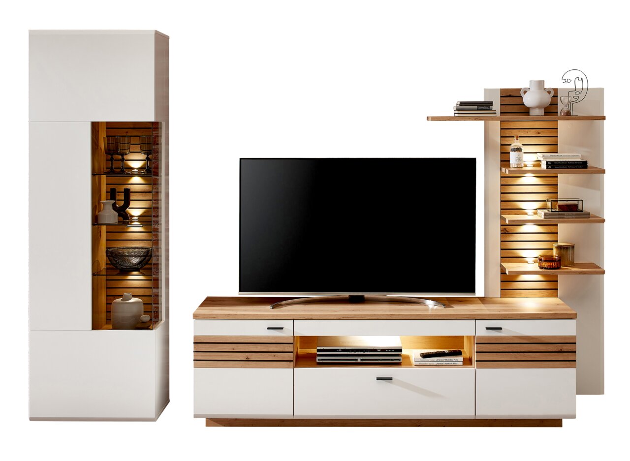 Moderne Wandkombination FRESNO in Weiß und Holzoptik mit TV-Schrank, Vitrine und Regal, frontal betrachtet.