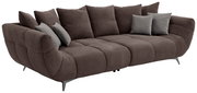 Großes, modernes Sofa in Dunkelbraun mit mehreren Kissen, seitliche Perspektive
