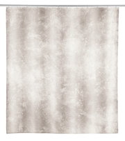 Duschvorhang in beige mit marmoriertem Muster, frontal aufgenommen