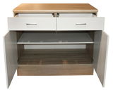 Unterschrank mit zwei offenen Schubladen und zwei offenen Türen, aus Holz und weißem Material, frontal betrachtet.