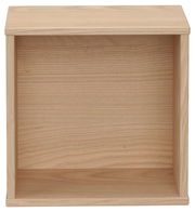 Quadratische Wandbox aus hellem Holz, frontal betrachtet
