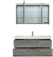 Moderner Badblock mit Spiegelschrank und Waschbecken, Frontalansicht