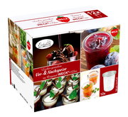 Verpackung mit 12 WECK Vor- & Nachspeisengläsern, 160ml, mit verschiedenen Dessert- und Vorspeisenideen, Perspektive von schräg oben.