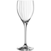 Elegantes Likörglas POESIA 190ml mit schlankem Stiel und geriffeltem Design, frontal abgebildet.