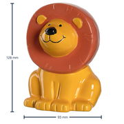 Spardose in Form eines sitzenden Löwen mit gelbem Körper und brauner Mähne, seitliche Perspektive