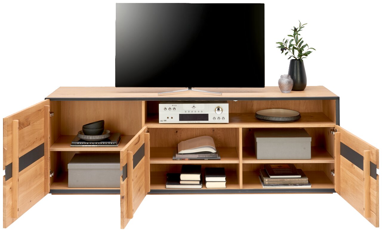 TV-Lowboard aus Holz mit offenen und geschlossenen Fächern, dekoriert mit Pflanzen und Büchern, frontale Ansicht