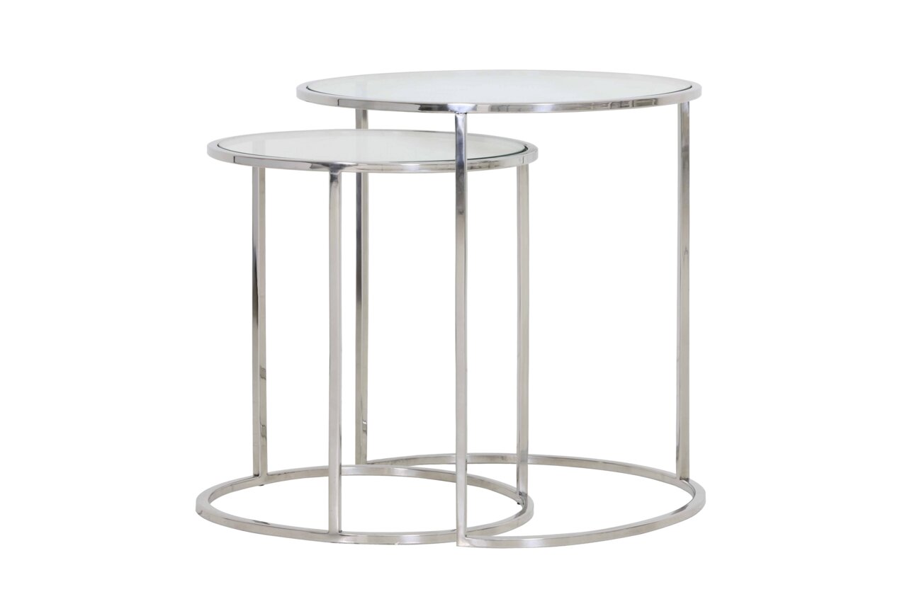 Zwei runde Beistelltische aus Metall mit Glasplatte, ineinander verschachtelt, seitliche Perspektive.