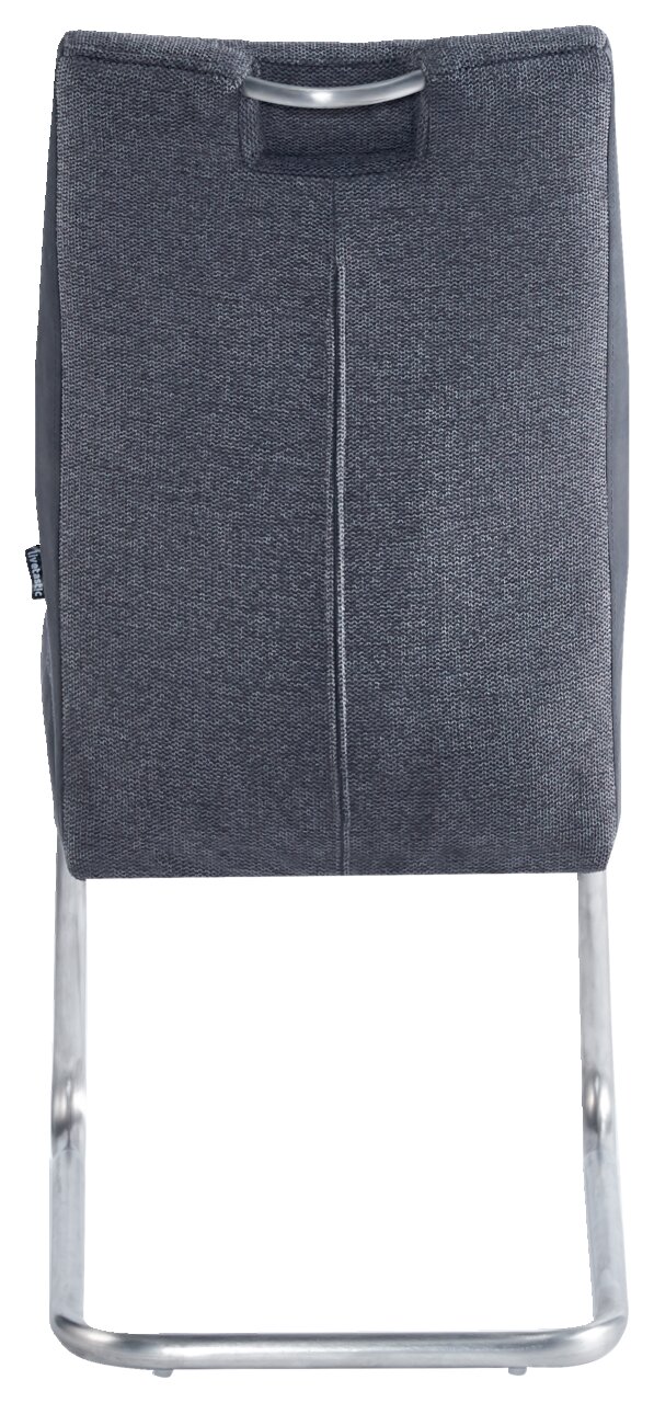 Achterkant van een moderne schommelstoel met grijze stoffen bekleding en een metalen frame.