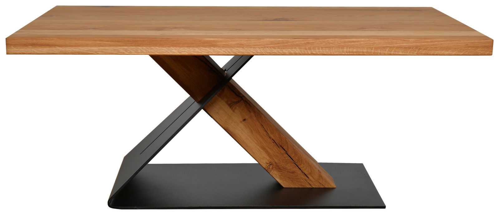 Moderner Couchtisch mit Holzplatte und schwarzem Metallgestell in X-Form, seitliche Perspektive