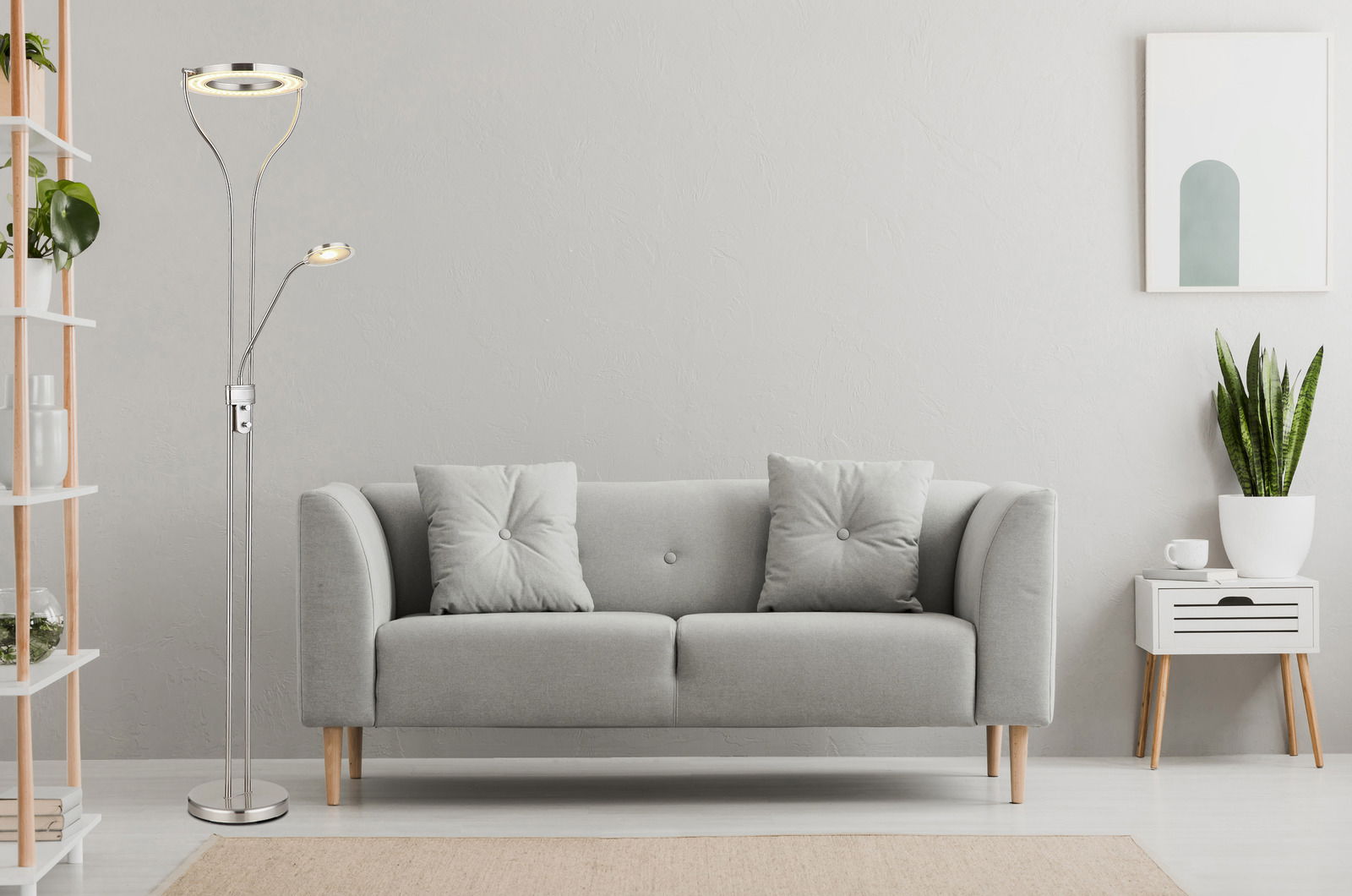 Globo Lighting Plafondlamp EBRO Moderner Deckenfluter in einem stilvollen Wohnzimmer, seitliche Perspektive.
