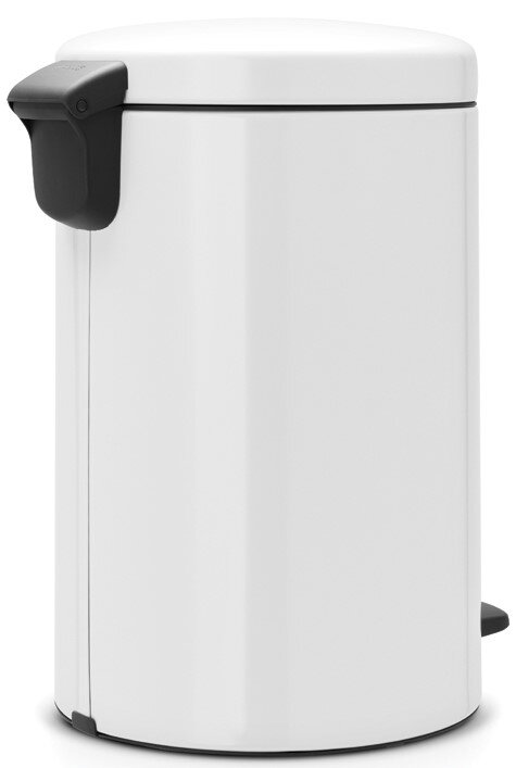 Weißer Brabantia Treteimer, seitliche Perspektive