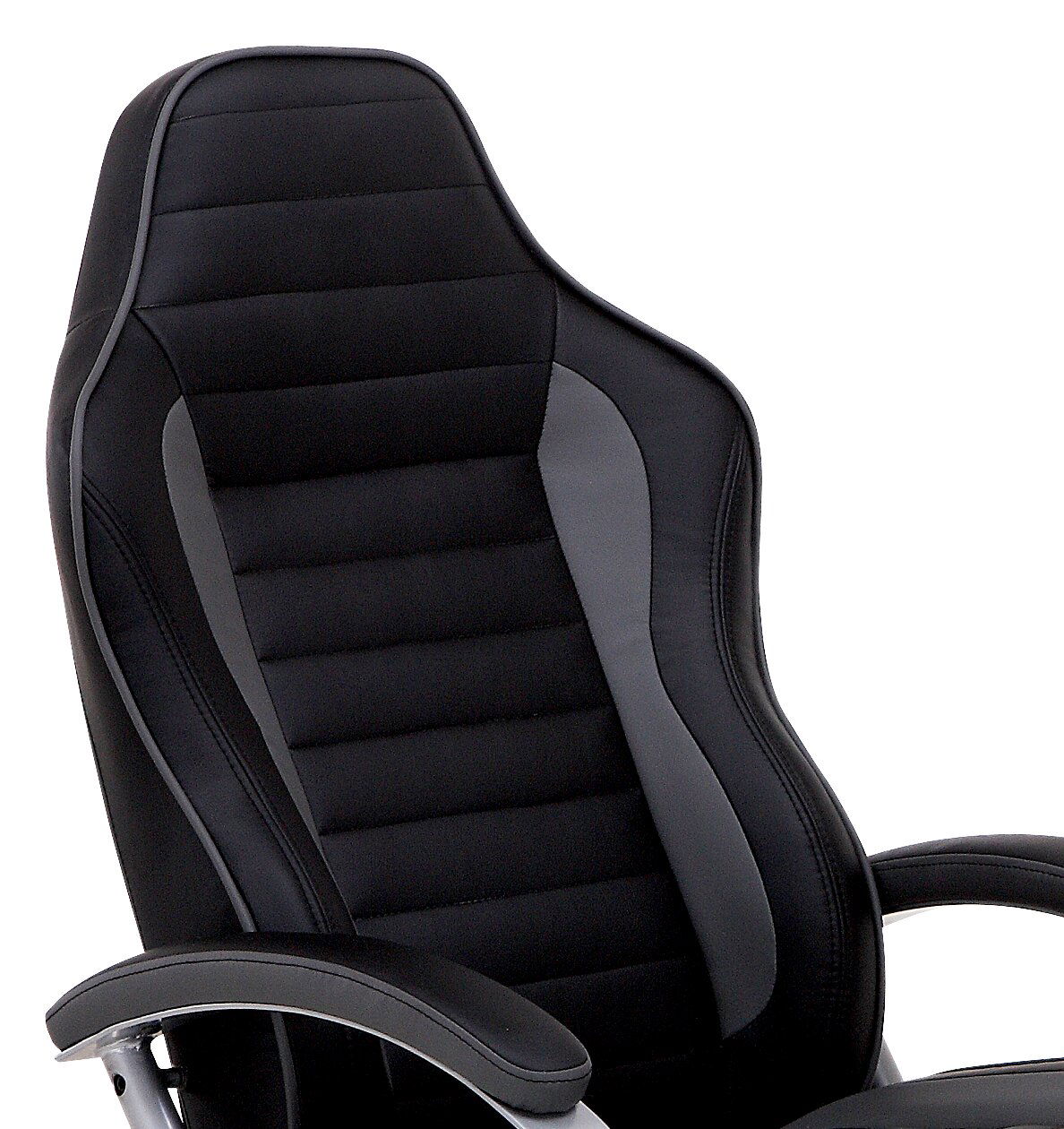 Schwarzer Fernsehsessel mit ergonomischem Design, seitliche Perspektive