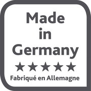 Label mit der Aufschrift 'Made in Germany' und fünf Sternen, perspektivisch von vorne.