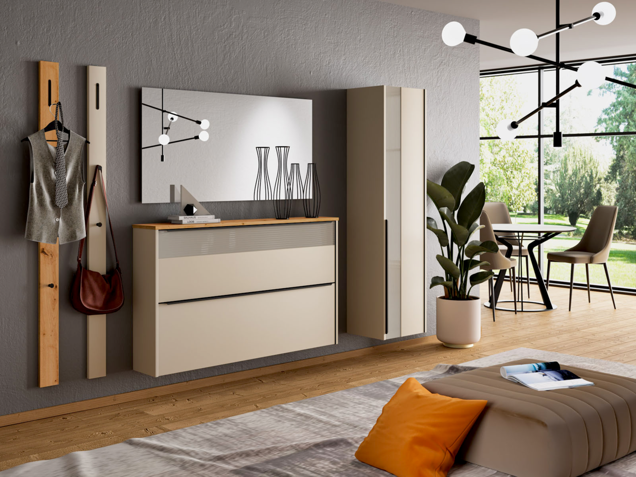 Moderne Garderobeneinrichtung mit Hängeschuhschrank, Hängegarderobenschrank, Garderobenpaneel und Spiegel in einem stilvollen Raum mit Blick auf den Garten.