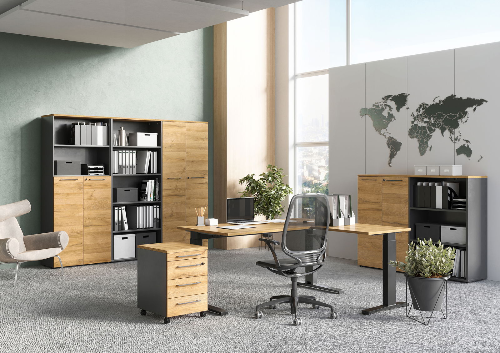 Moderne Büroumgebung mit Winkelschreibtisch, Aktenschränken und Aktenregalen in Holzoptik, seitliche Perspektive.