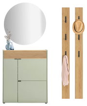 Garderoben-Set RIO in Taupegrün mit einem runden Spiegel, einem Schrank mit Holzlamellen und zwei Wandpaneelen mit Haken, frontal abgebildet.