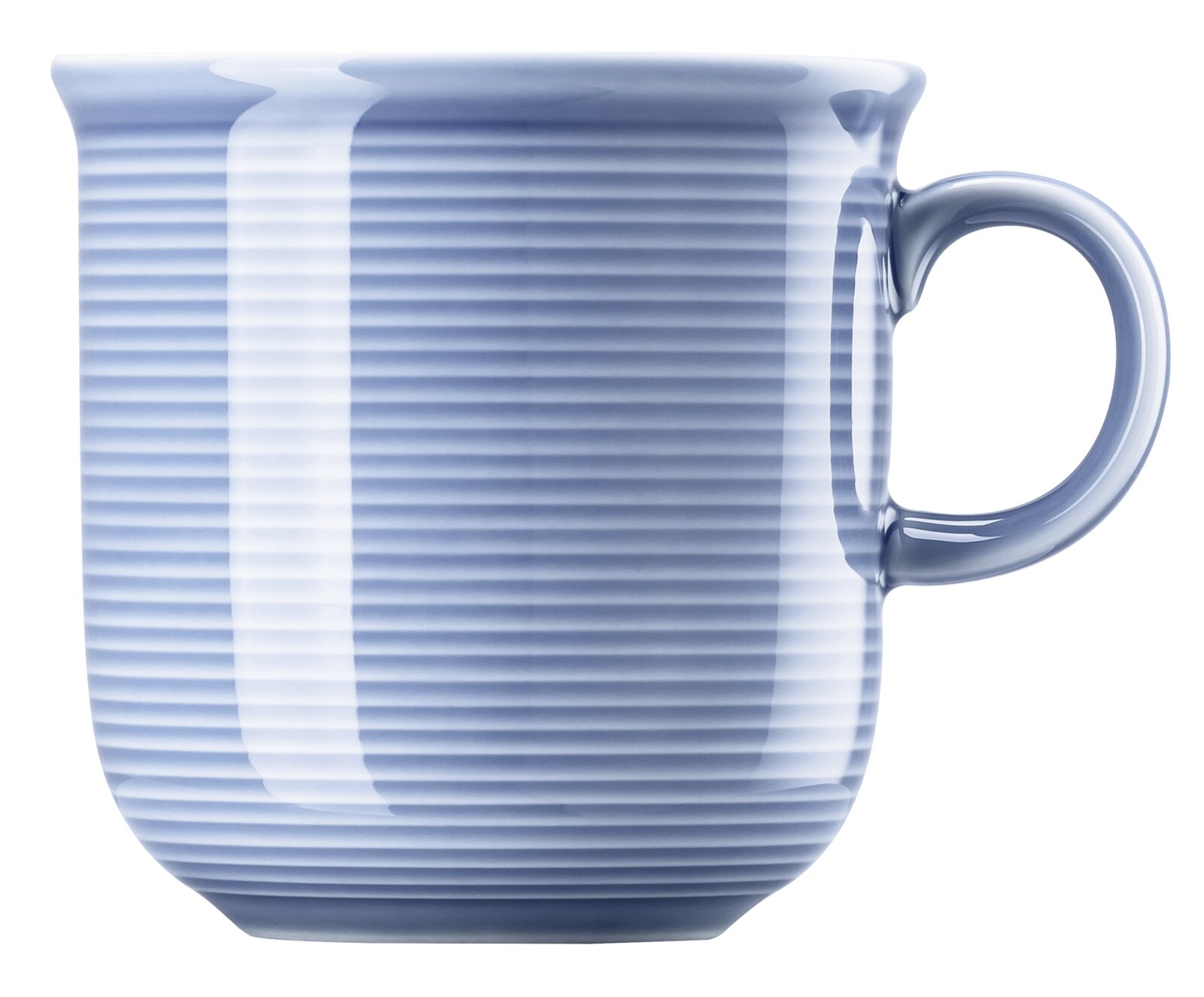 Thomas Becher mit Henkel TREND COLOUR Blauer Becher mit Henkel, seitliche Ansicht, mit feinen horizontalen Streifen