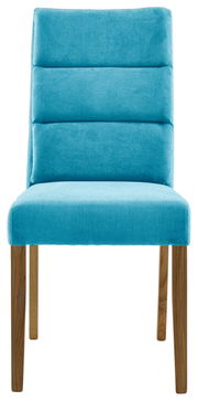 Vorderansicht eines modernen Stuhls mit türkisfarbenem Polster und Holzbeinen.