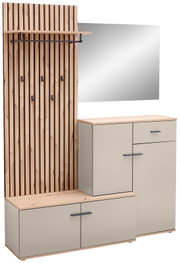 Kompaktgarderobe mit Holzpaneelen, mehreren Haken, einem Spiegel und Stauraum, seitliche Perspektive