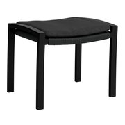 Moderner schwarzer Hocker mit gepolsterter Sitzfläche, seitliche Perspektive