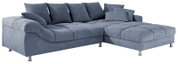 Graues Ecksofa mit weichen Kissen, Ansicht von vorne rechts