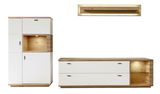 Moderne Wandkombination aus Holz und Weiß mit Schrank, Regal und TV-Board, frontal betrachtet.