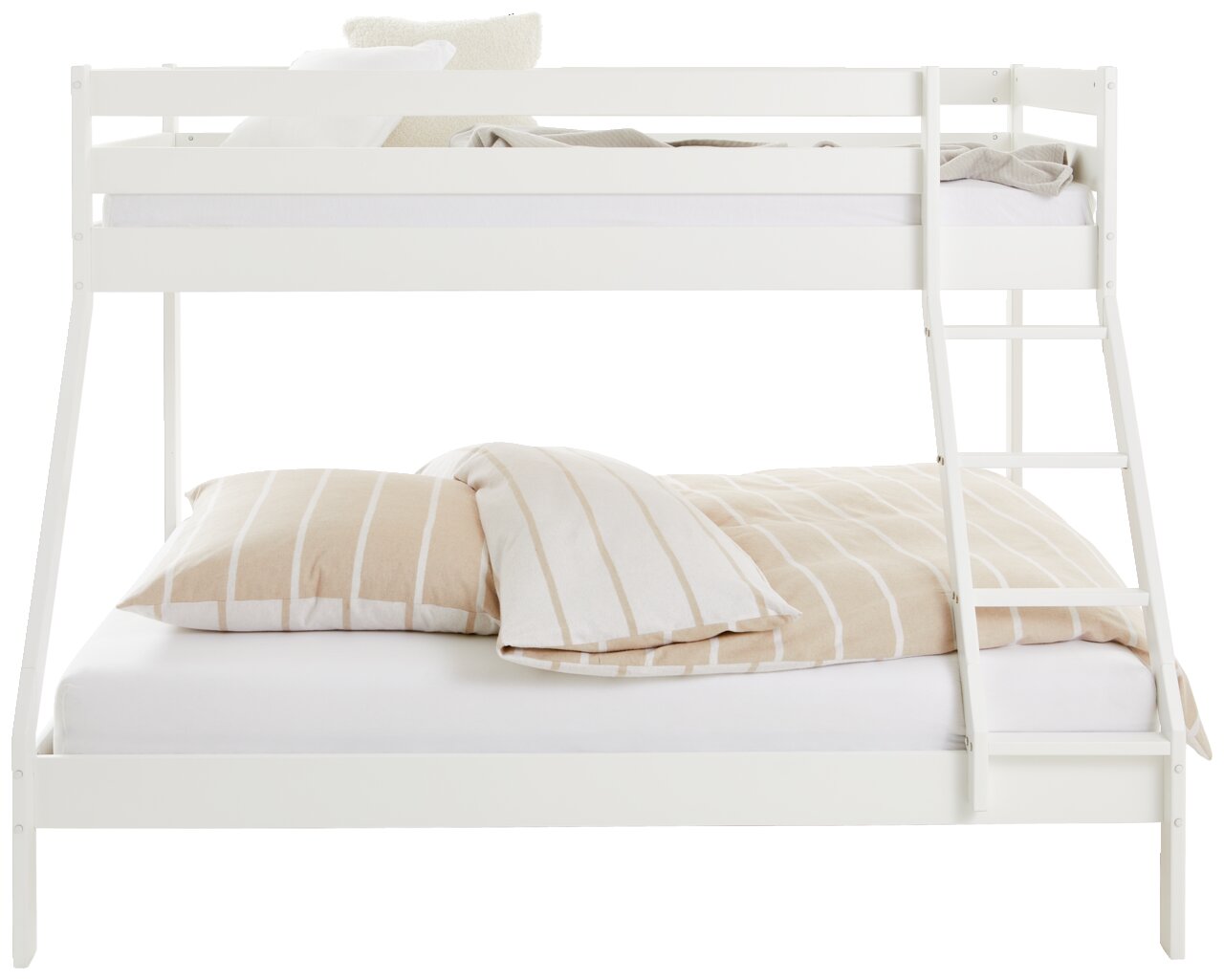 Weißes Etagenbett mit Leiter, Ansicht von vorne, mit gestreifter Bettwäsche auf beiden Ebenen.