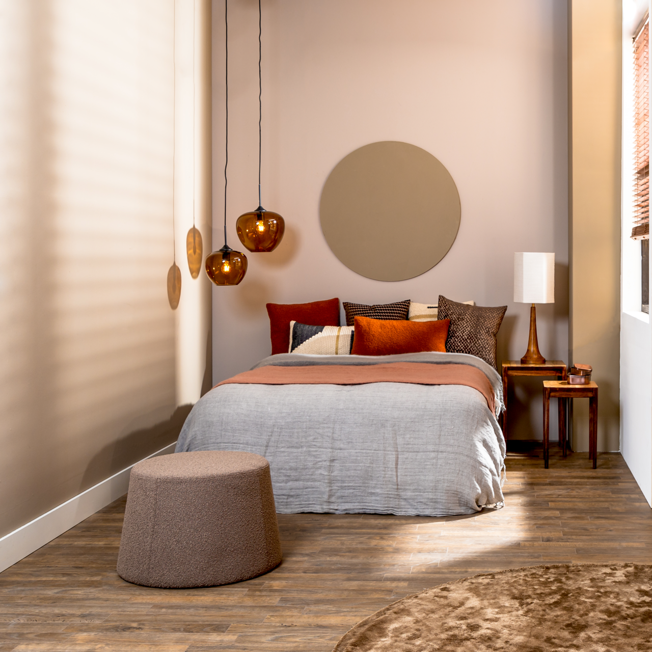 Light&Living Hängeleuchte MAYSON Hängeleuchte in einem gemütlichen Schlafzimmer, seitliche Perspektive