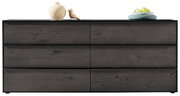 Frontale Ansicht eines modernen Sideboards mit sechs Schubladen in dunkler Holzoptik, dekoriert mit einer Vase, einer kleinen Skulptur und einer Schale mit Blumen.