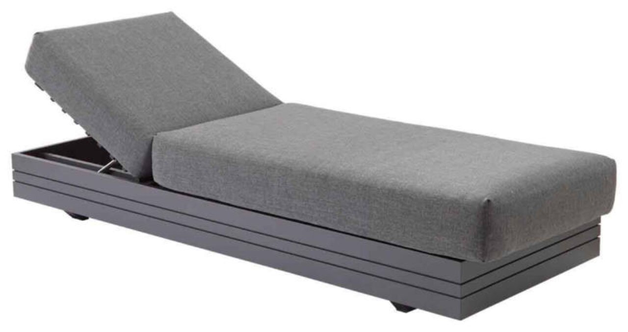 Graues 3-Sitzer Loungeelement mit verstellbarer Rückenlehne, seitliche Perspektive