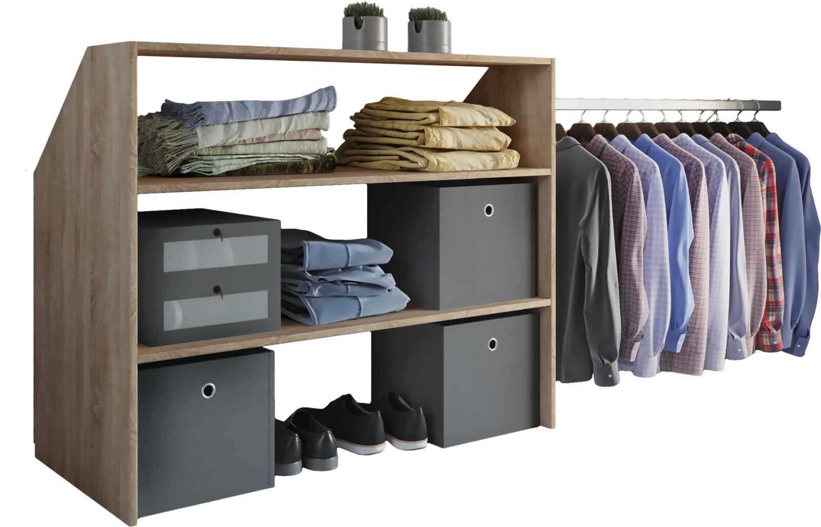 Offenes Kleiderschrank-Regal aus hellem Holz mit Ablagefächern, Aufbewahrungsboxen und seitlicher Kleiderstange mit Hemden, in leicht schräger Frontansicht von links